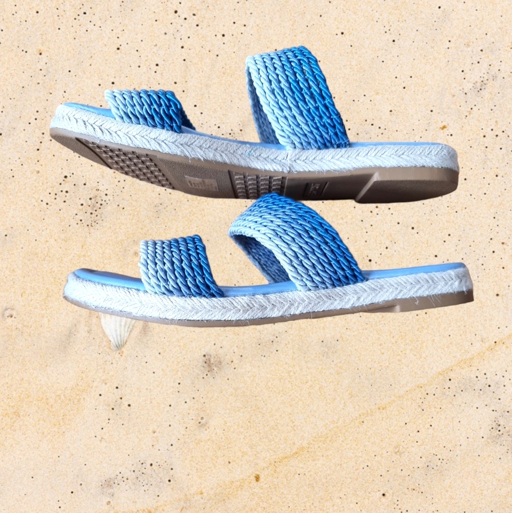 Esprit Woven Slip on Sandals - Picture 8 of 8